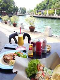 River View Cafe 🍝✨
