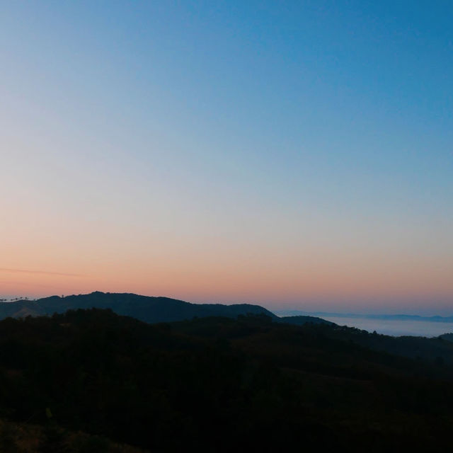 ขุนห้วยตาด - Hills Camping @น่าน