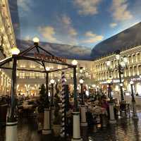 the Venetian Grand Canal Shops