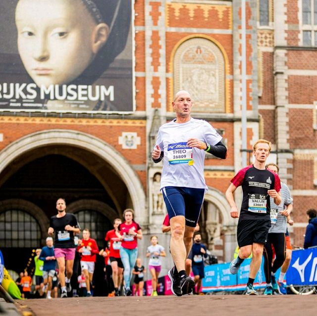 Discover Amsterdam during a marathon 