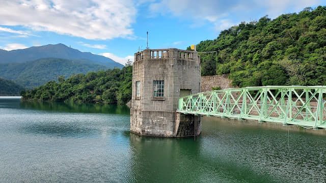 城門水塘輕鬆行山