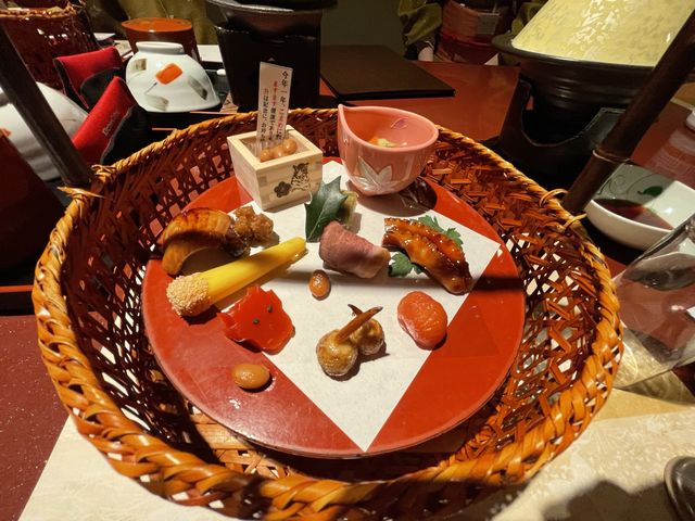 栃木　豪華な夕食を鬼怒川グランドホテルで堪能♨️✨