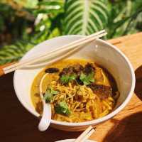 ข้าวซอยนิมมาน ร้านดังที่แวะทุกครั้งที่ไปเชียงใหม่
