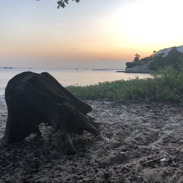充滿歐洲風情的浪漫海灘😍