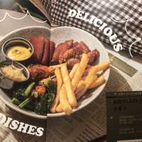 臺中探店 早午餐 SECOND FLOOR CAFE 貳樓公益店