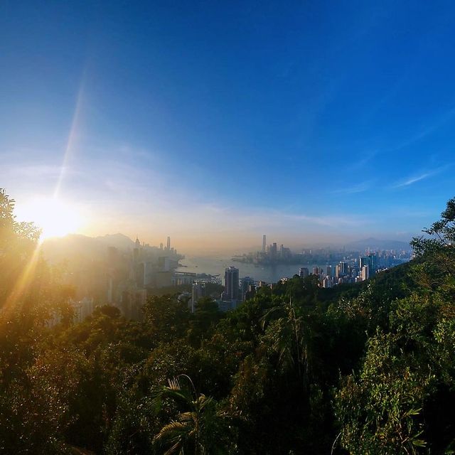 紅香爐峰😎日落🌄打卡熱點