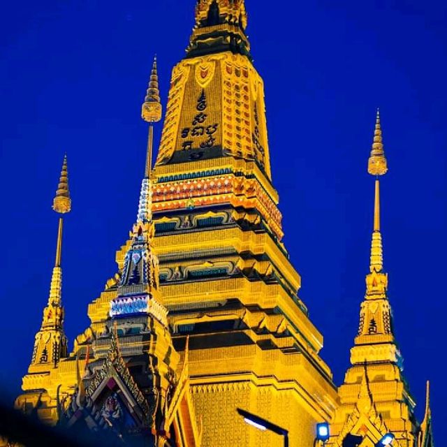 ล่องเรือเที่ยวอัมพวา