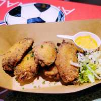 山頂足球迷餐廳 ～ Lockeroom Zoom Football Restaurant 