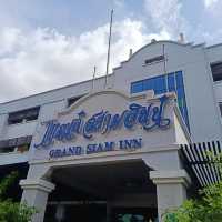 โรงแรมแกรนด์สยามอินน์  @สวนสยาม 