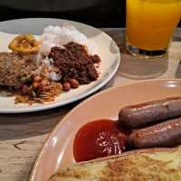 HEARTY BREAKFAST @LE MERIDIEN PJ