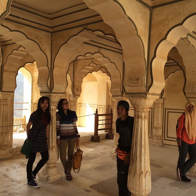 Mesmerising Details at Amber Fort