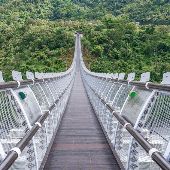 屏東山川琉璃吊橋