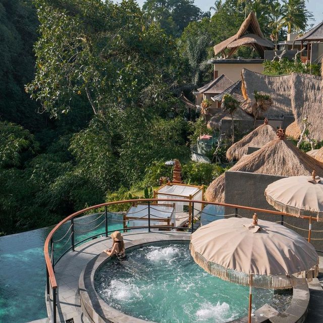 AKSARI UBUD