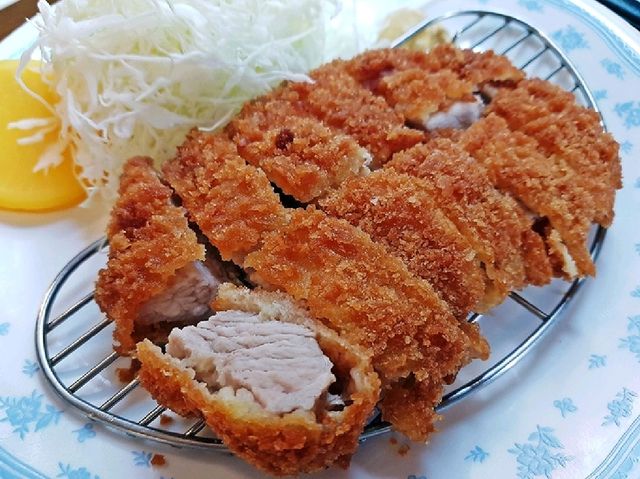 명동의 전통 있는 돈까스 맛집. 명동 돈까스