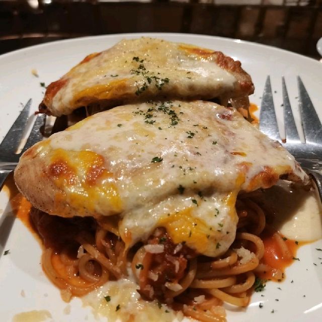 El Cuartel Restaurant and Bar