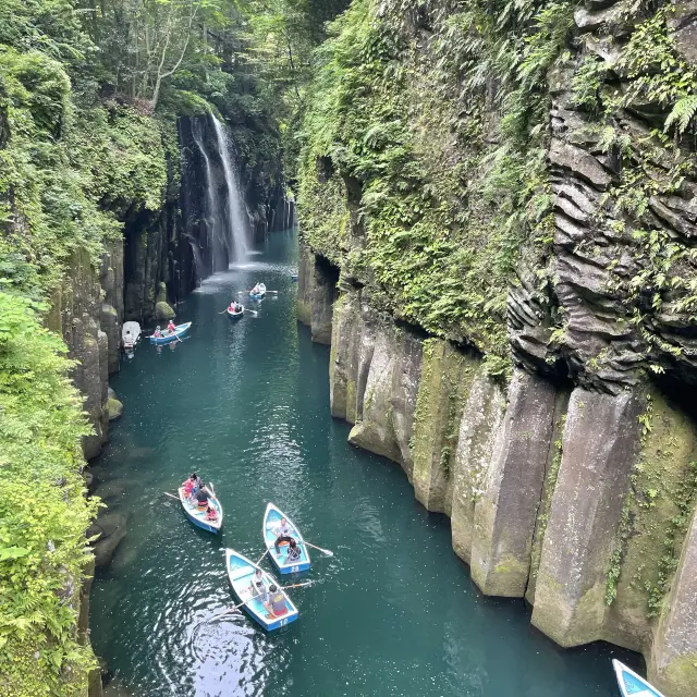 パワースポット 高千穂峡 貸ボートでアウトドア体験