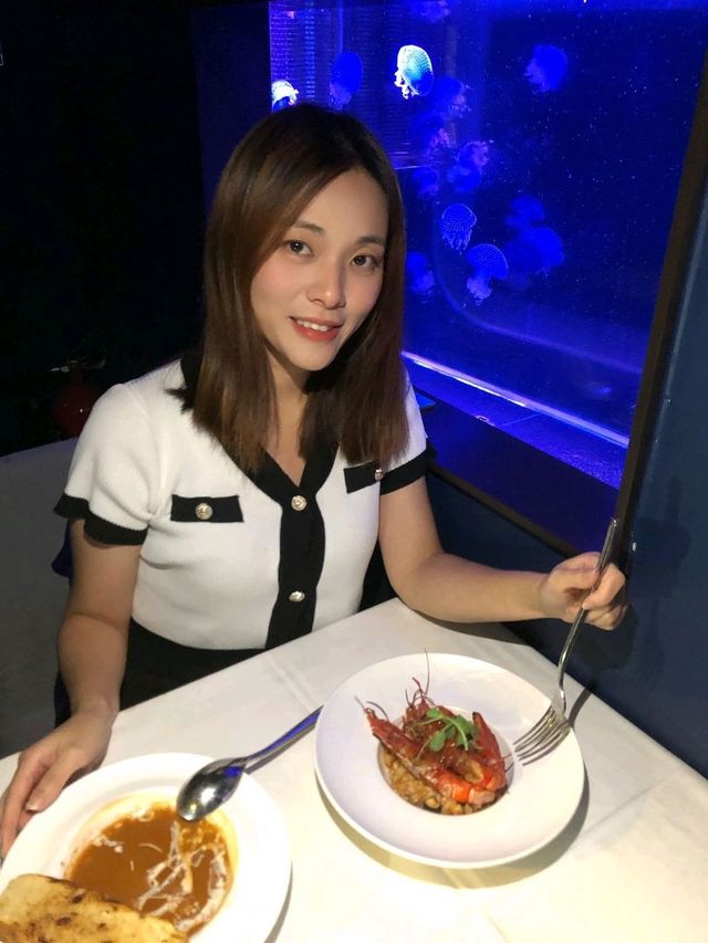 水母偏偏起舞、我優雅吃晚飯 水母偏偏起舞、我優雅吃晚飯