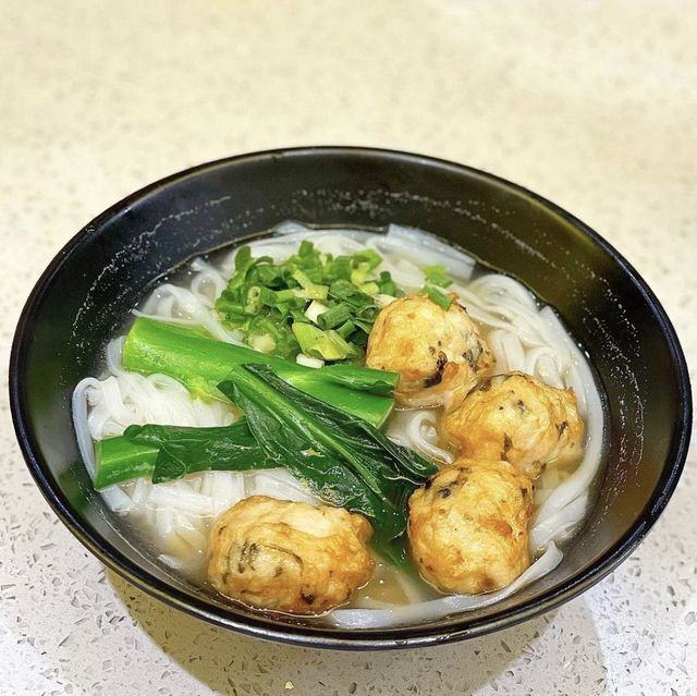 人氣麵店 雞記潮州麵食