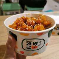 มาแวะกินคิมบับ ไก่กรอบเกาหลี อร่อยๆกัน 