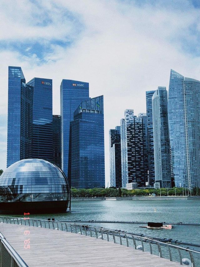 Singapore random!