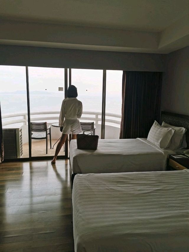 ชมวิวทะเลแบบ​ 180​ องศา