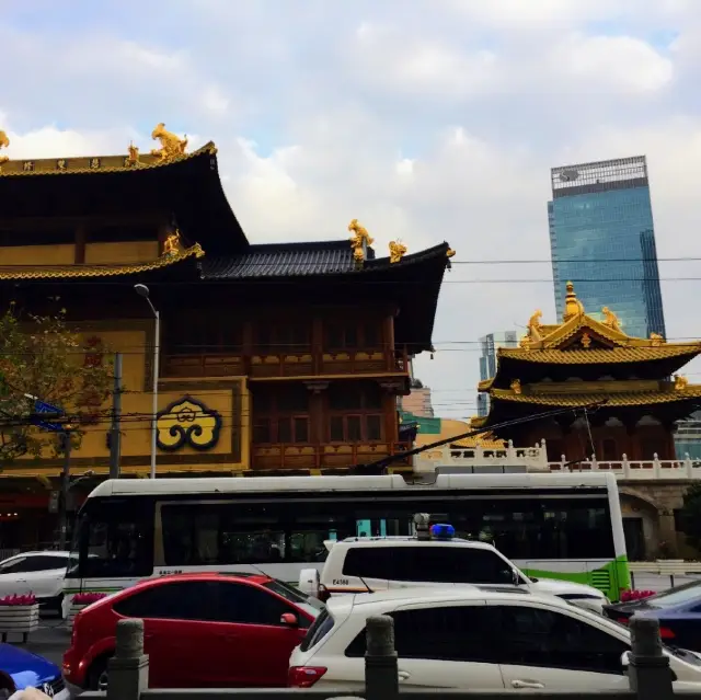 Jing ‘an Temple Shanghai, China 🇨🇳 