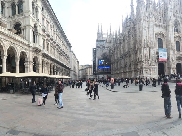 Walking by Duomo Di Milano 