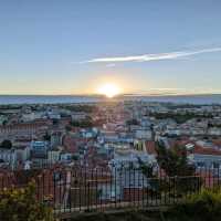 【リスボン】地区最高峰の夕日スポット「セニョーラ・ド・モンテ展望台」