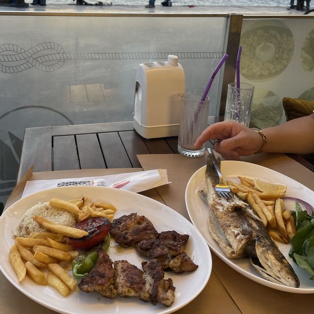 土耳其遊記 Izmir 海邊餐廳嘆日落 超有氣氛