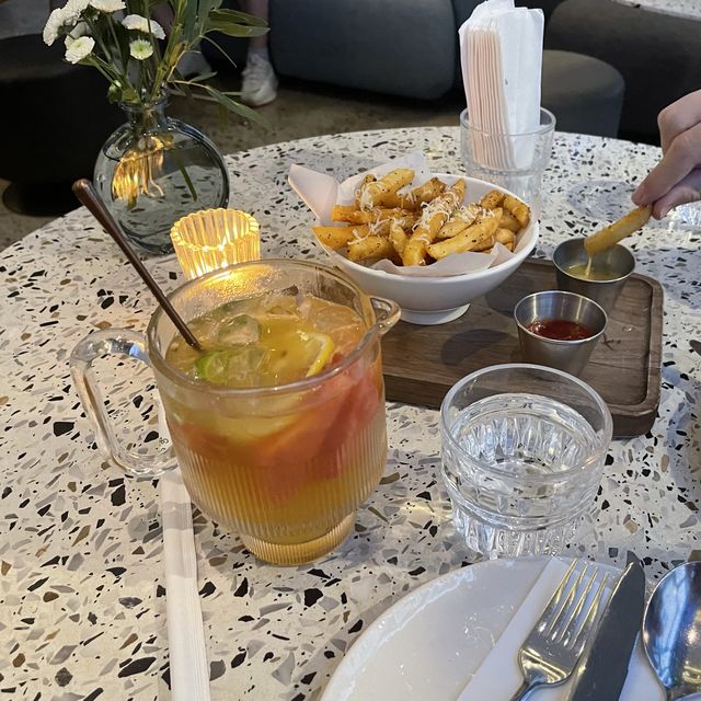 Got a date? - GAGA Restaurant 