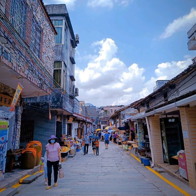 Xitou Stone Alley