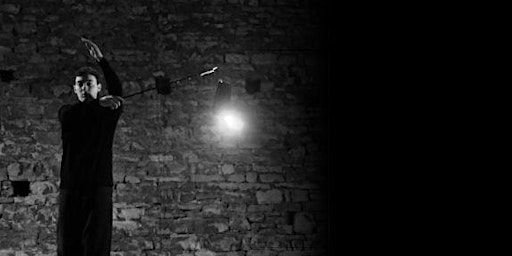 La luce del nero | Via Arena, 11
