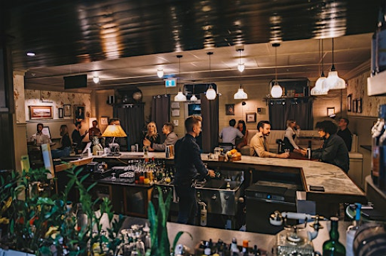 Valentine's Day Workshop | Confluence Distilling