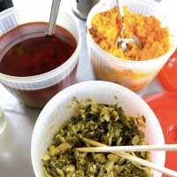 富宏牛肉麵-24小時平價牛肉麵店