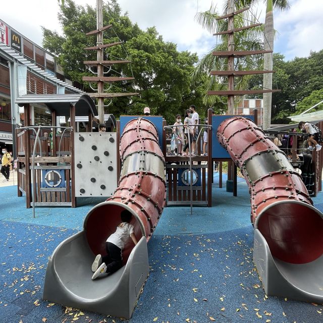 Stanley Plaza’s Playground