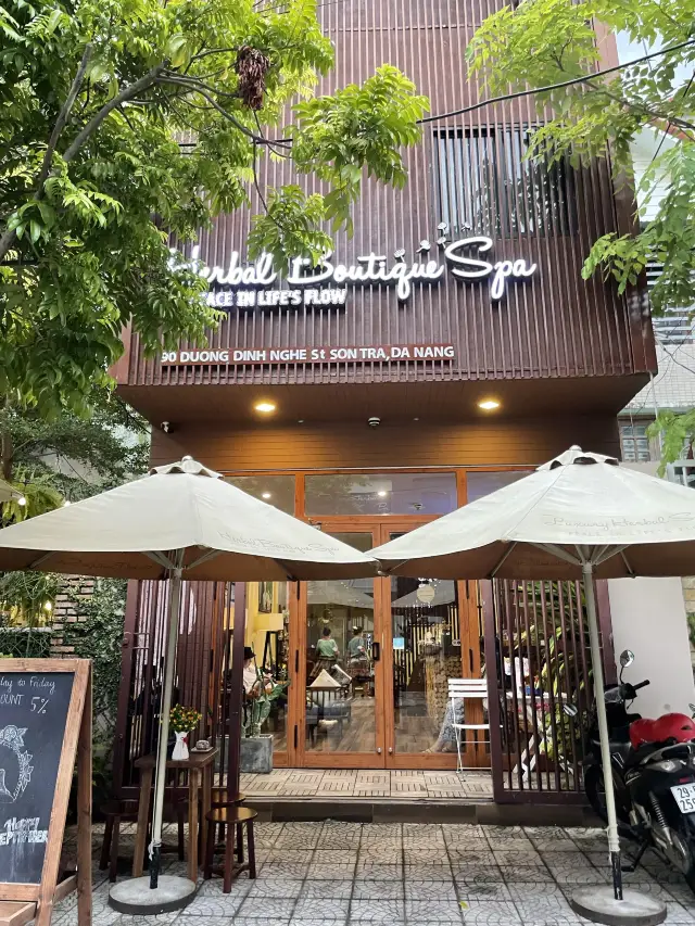 ダナンでマッサージ行くならここ📍ダナン🇻🇳