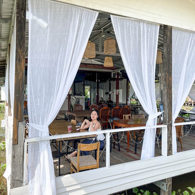 คาเฟ่เปิดใหม่นนทบุรีติดริมแม่น้ำเจ้าพระยา