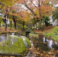 【岩手県】歴史ある赤レンガの建物と秋の紅葉を楽しむ