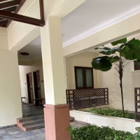 Vacay at Holiday Inn Resort 