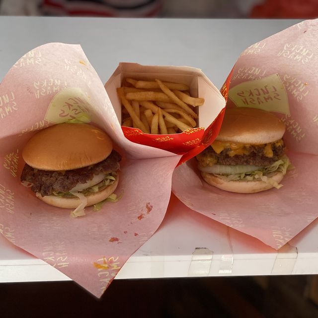 Burger joys副線呀，足料安格斯