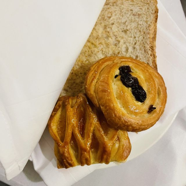Room service 早餐