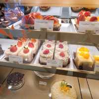 歷史悠久的意大利甜品名店 ~ COVA 