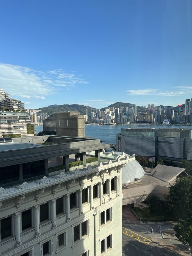 人均$200 就可以看到半島酒店的迷人海景🤫