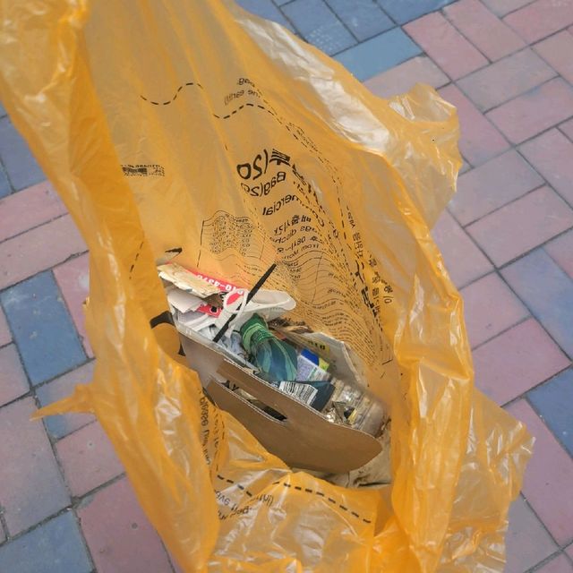 환경도 지키고, 건강도 지키고! '학동공원 플로깅' 