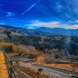 Tham quan ngôi nhà gỗ cổ, Magome-juku, tỉnh #gifu 

Magome-juku là một thị trấn nhỏ thuộc thành phố Nakatsugawa, tỉnh Gifu, Nhật Bản. Trong quá khứ, Magome-juku được biết đến là một thành phố vô cùng thịnh vượng nằm trên tuyến đường quan trọng Nakasendo nối giữa Tokyo và Kyoto thời kỳ Edo.