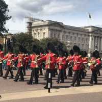 Buckingham Palace 