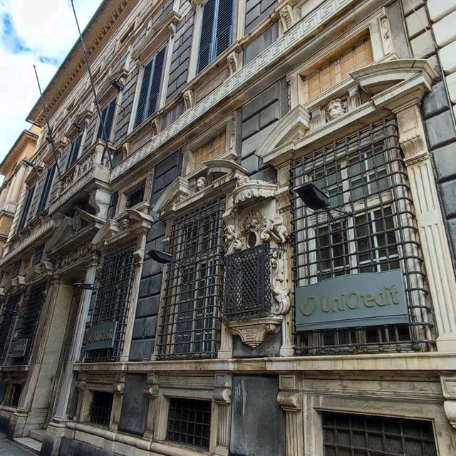 Palazzo Podesta Via Garibaldi 