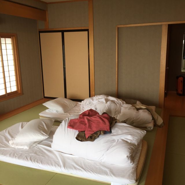 【栃木県:中禅寺湖温泉】2つの泉質を楽しめるお宿へ