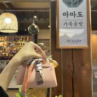 전주 한옥마을에 새로 오픈한 가죽공방 ”아마도“