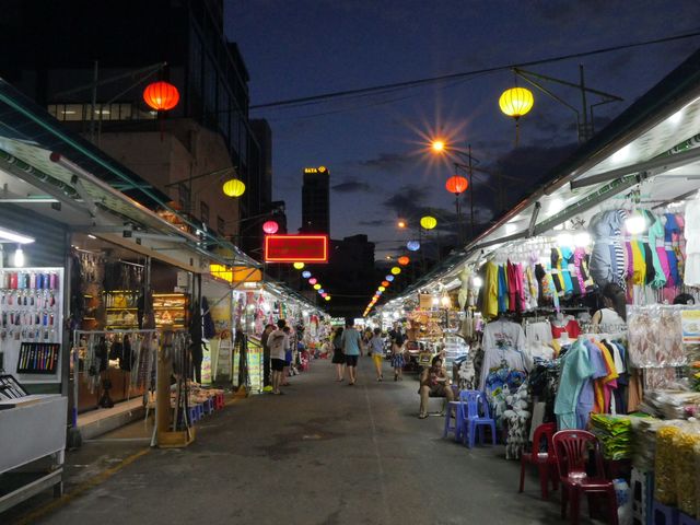  Nha Trang Night Market